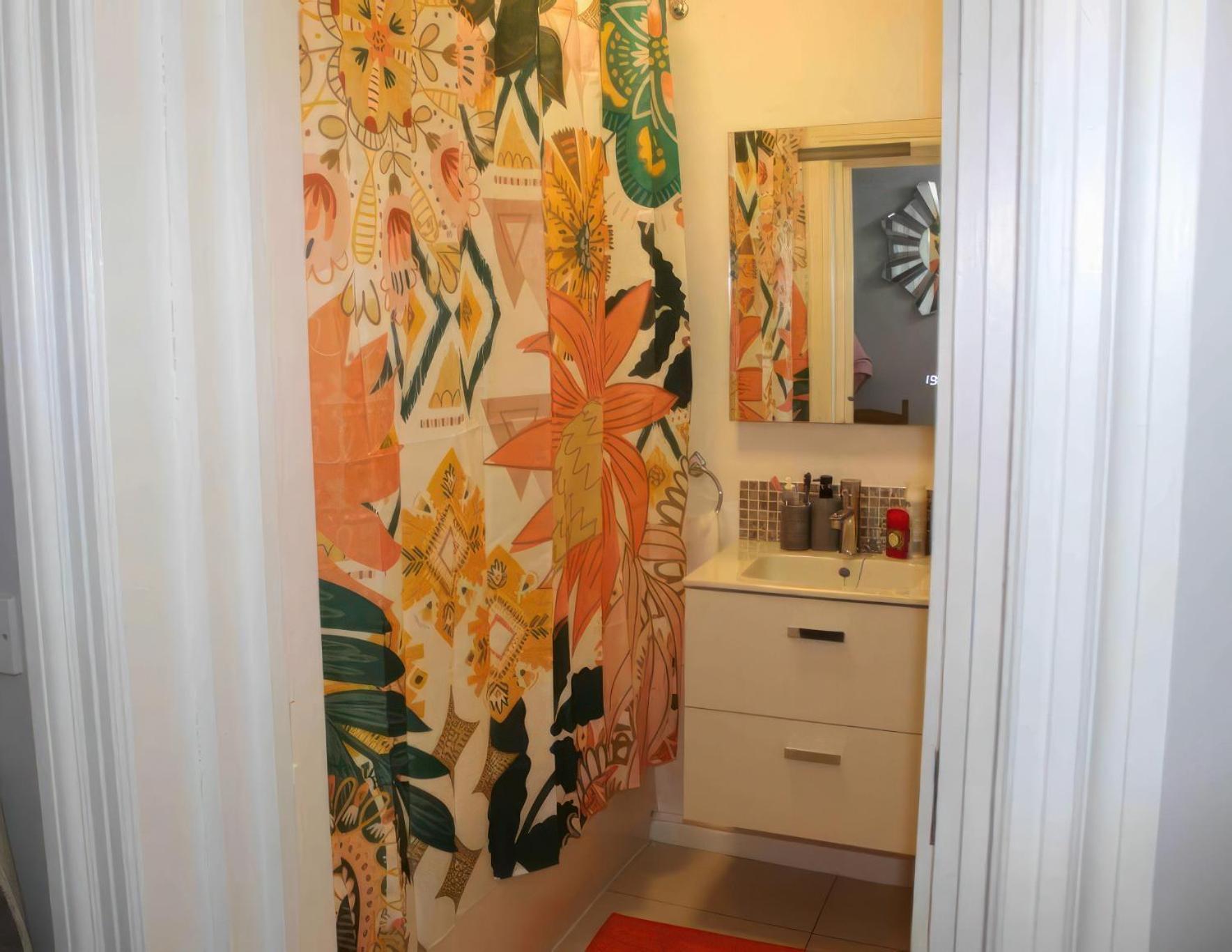 Lovely 2 Bed 2 Bath Flat With Free Parking 浦耳 外观 照片
